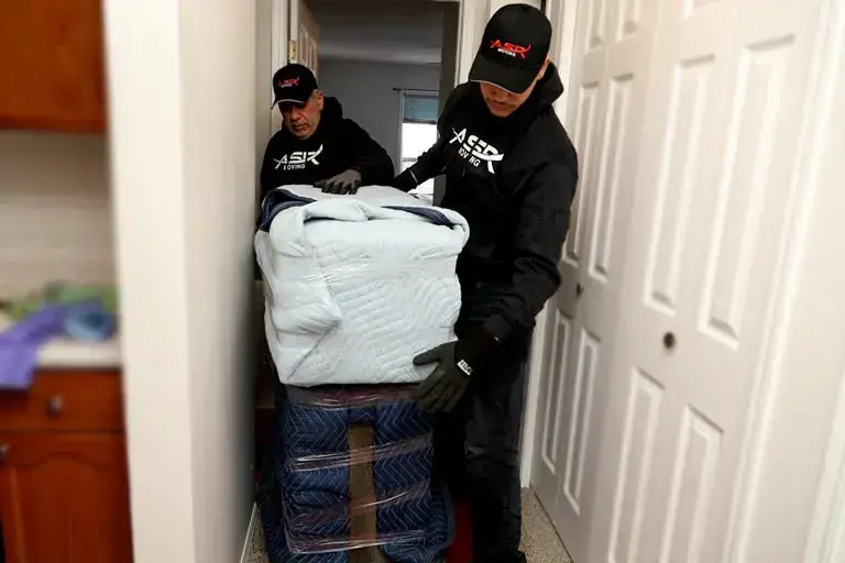 Asr moving movers moving things wrapped in moving blankets